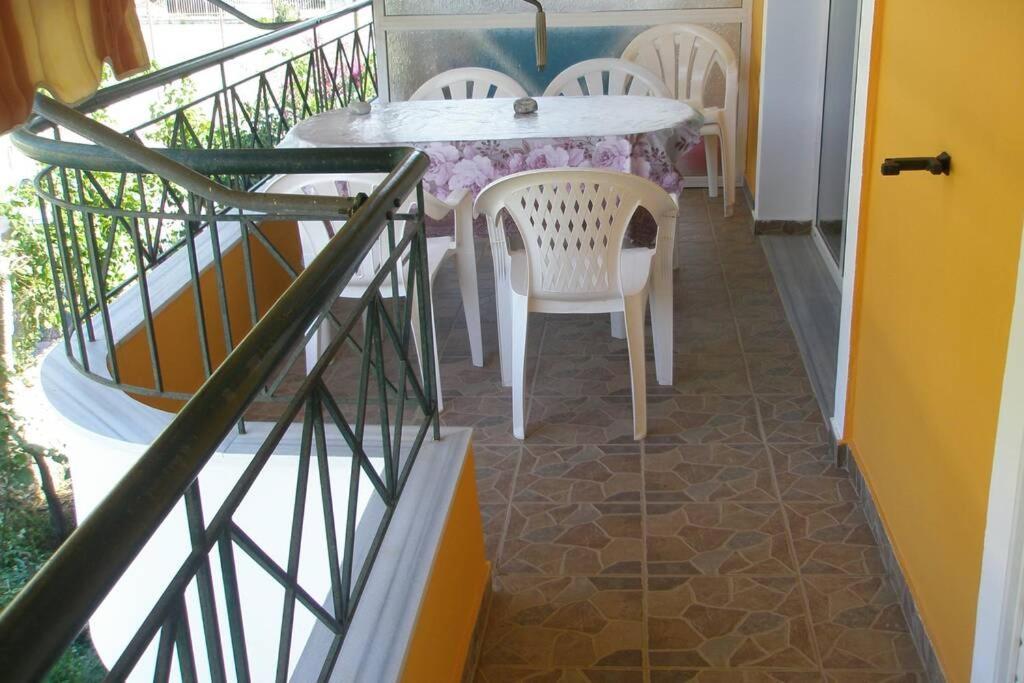 Lina'S Apartment Χειμάρρα Εξωτερικό φωτογραφία